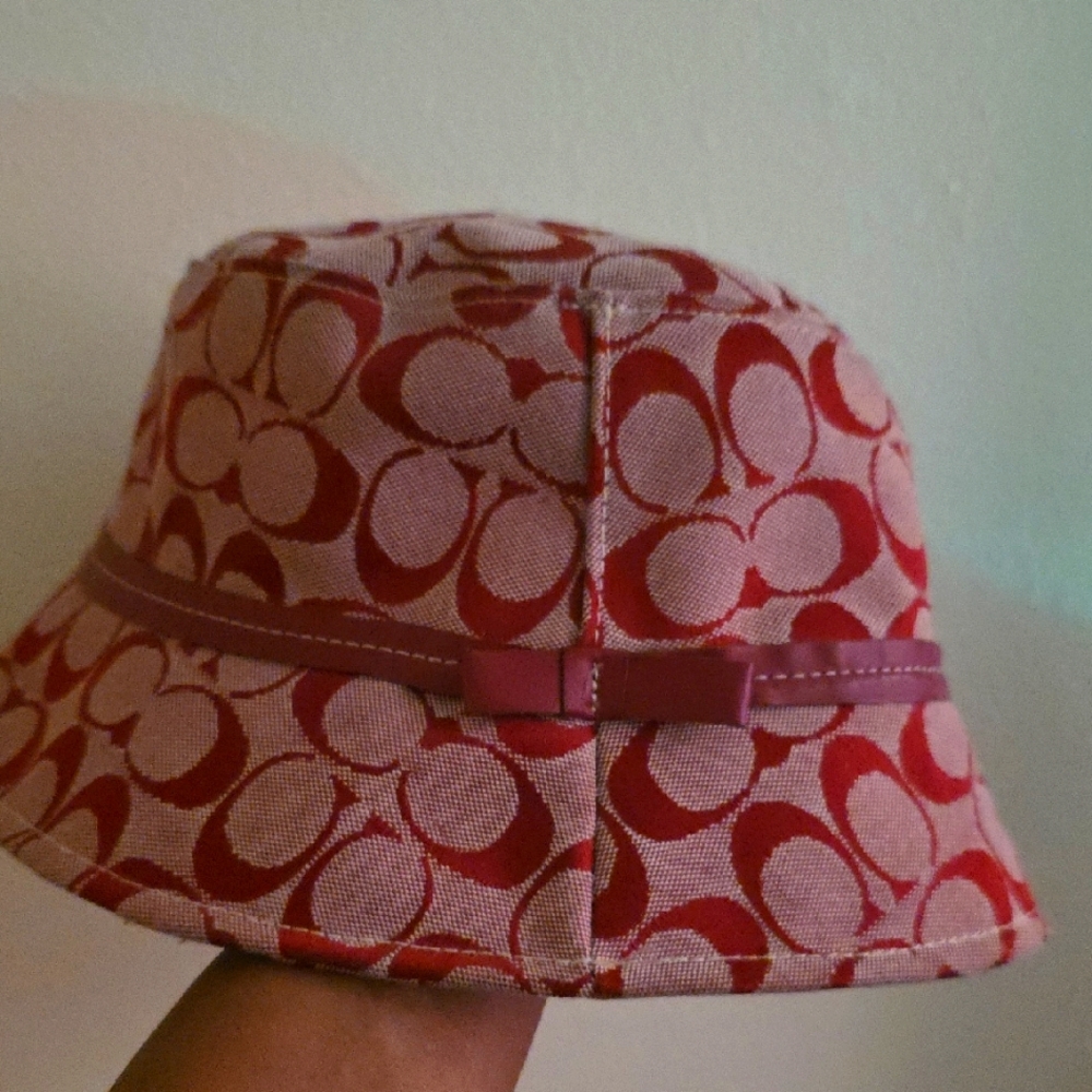 Coach Kids Hat with Red Signature Pattern